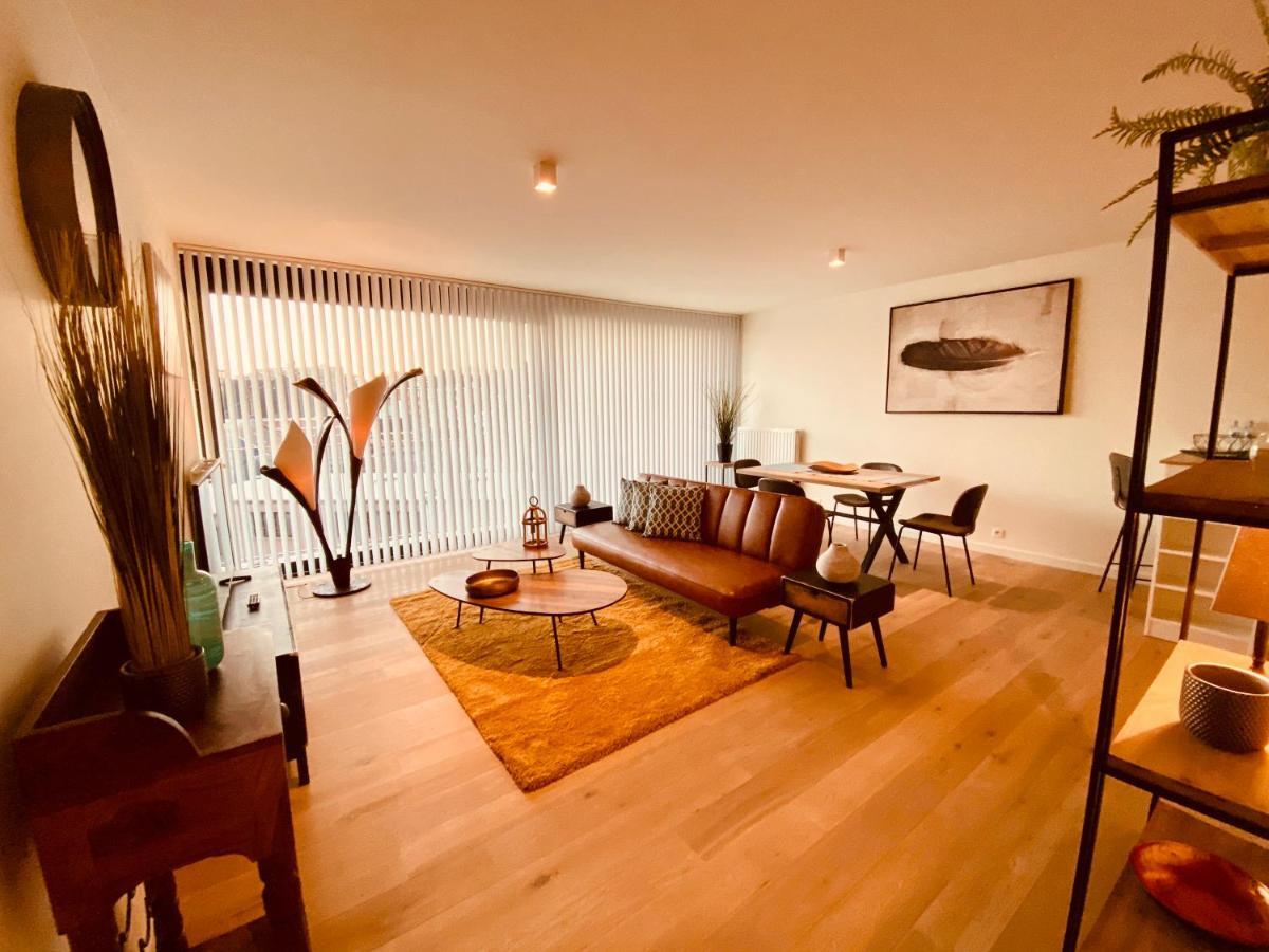 Luxury Apartment Mons City Center Екстериор снимка